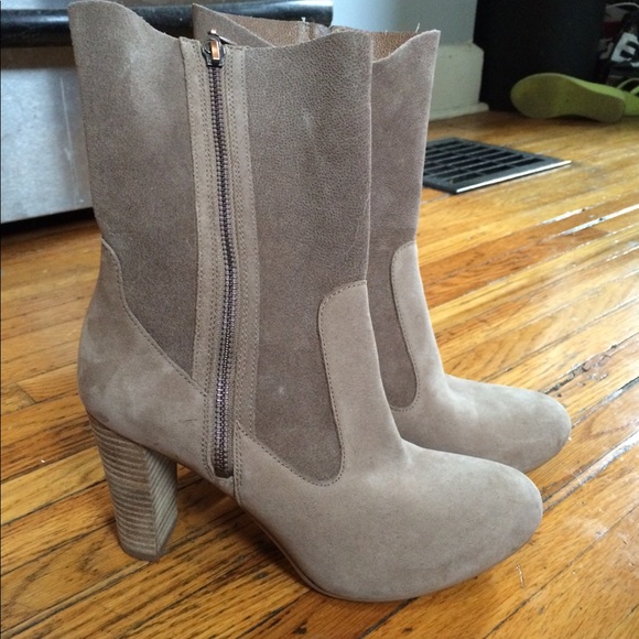 ugg athena boots